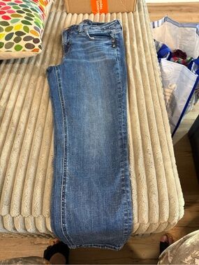 KanCan Capri Women's Jeans - Classic Denim